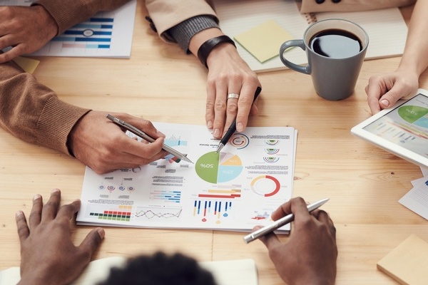 Projektgruppe Imuls für Wandel und Innovation Projektgruppe Imuls für Wandel und Innovation