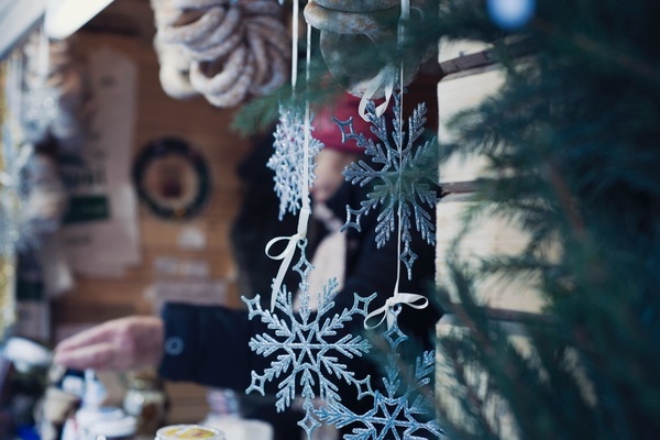 Weihnachtsmarkt in Zeiten von Corona Weihnachtsmarkt in Zeiten von Corona