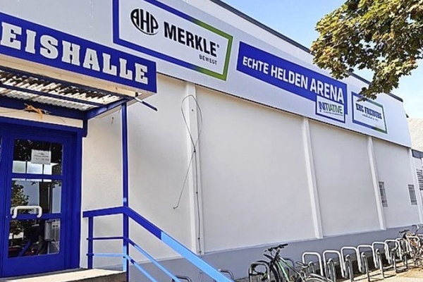 Zukunft Eisstadion - Antrag auf Decklung abgelehnt Zukunft Eisstadion - Antrag auf Decklung abgelehnt